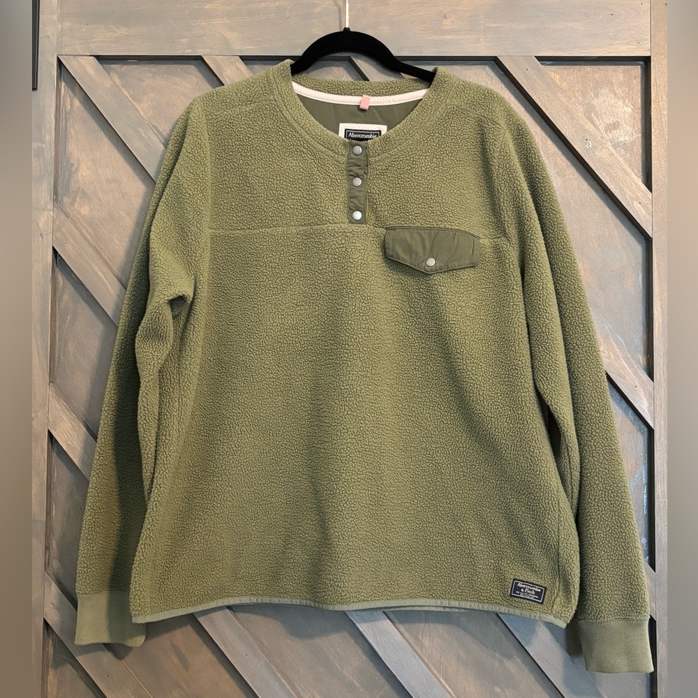 Women’s Abercrombie & Fitch Sherpa top